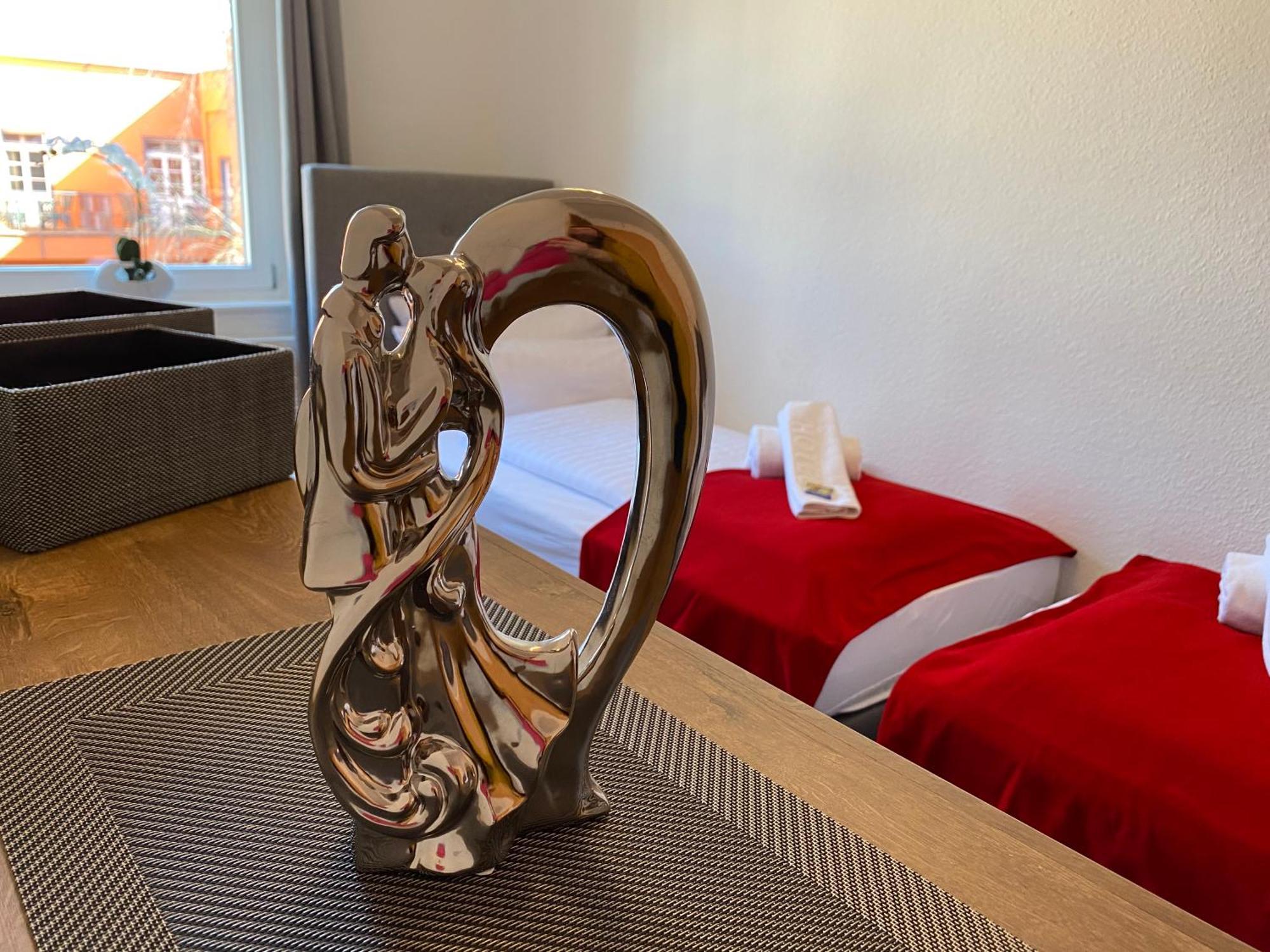 فرانكفورت أودر Viadrina Rooms & Apartments Frankfurt-Oder Am Park Im Zentrum المظهر الخارجي الصورة