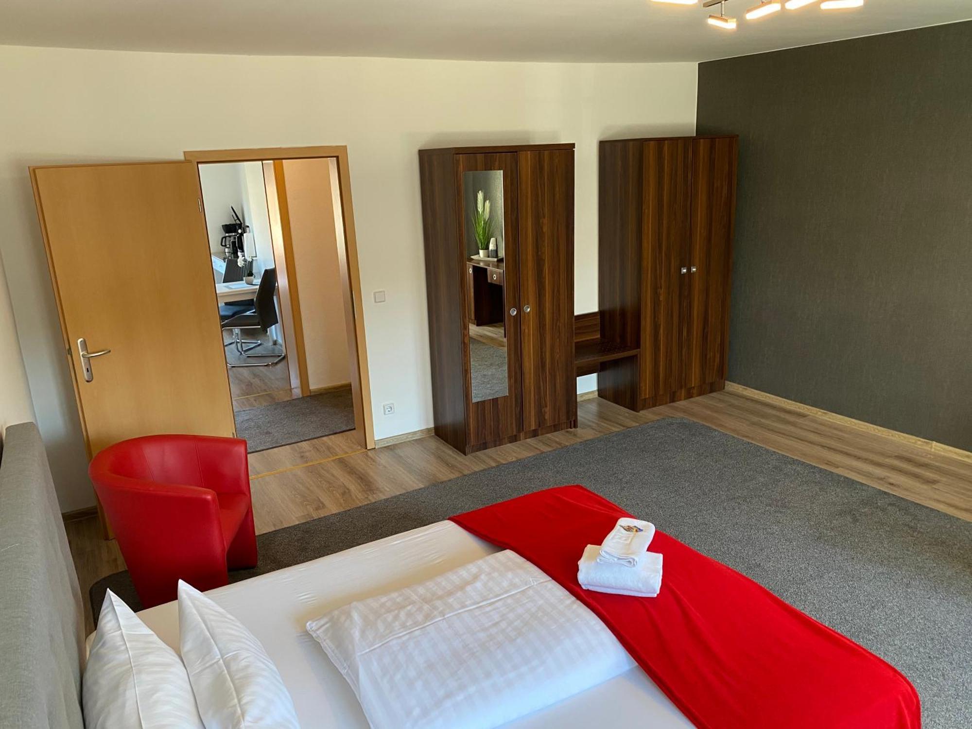 فرانكفورت أودر Viadrina Rooms & Apartments Frankfurt-Oder Am Park Im Zentrum المظهر الخارجي الصورة
